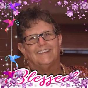 Meet your Posher, Iris